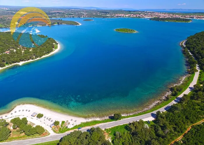 Klaudio 1318 公寓 波梅尔